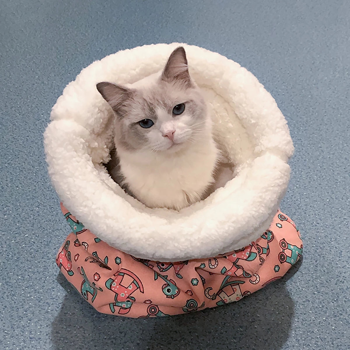 Cat Bed Pet Mattress Warm Soft Plush Pet Bed with Cover Round Cat Dog Sleeping Nest Cave for Small Dogs kitten